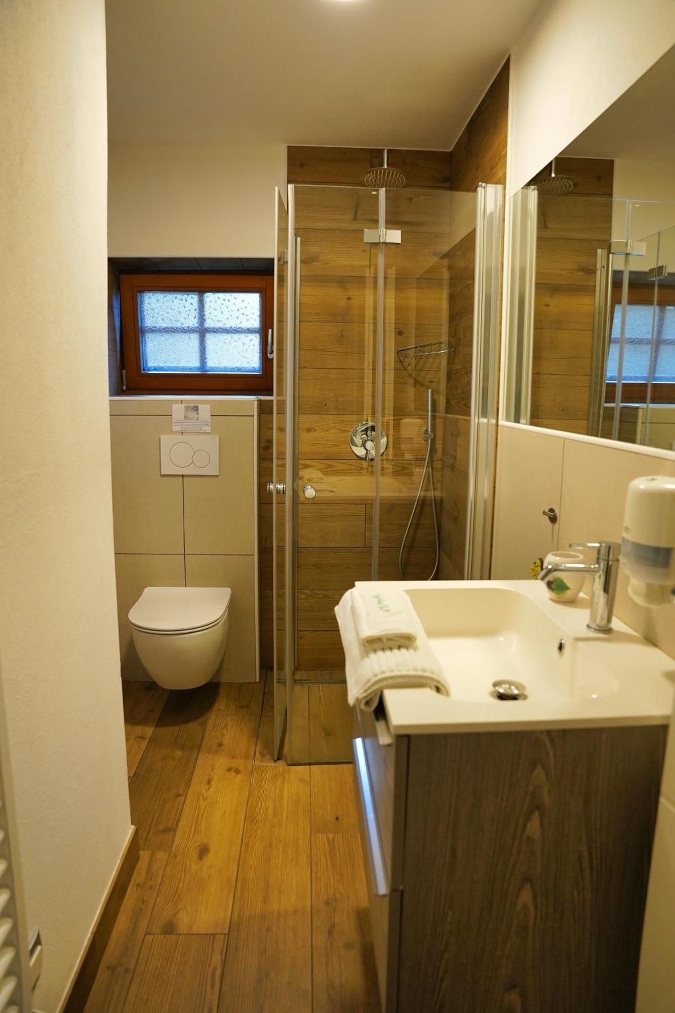 Apartmaji Tina Zgornje Gorje Zewnętrze zdjęcie